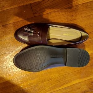 Flat shoes